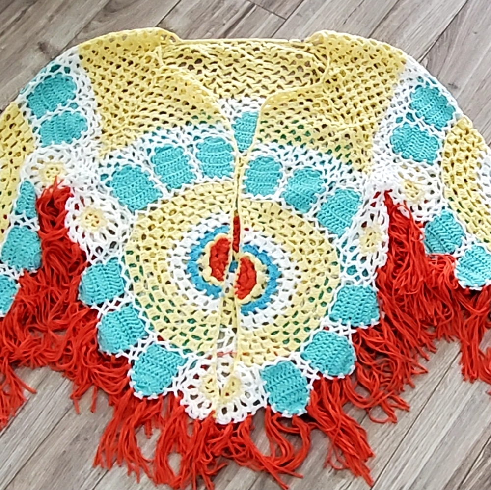 Hippie Crochet Loose Knit Boho 70's Fringed Shaw Cardigan OS, Like New